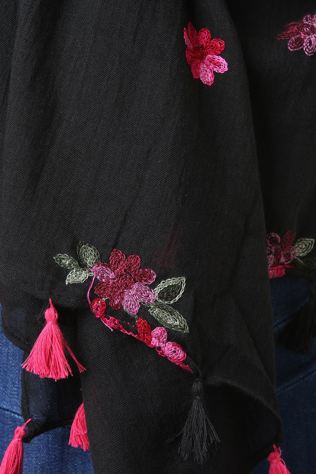 Embroider Flowers Tassel Scarf