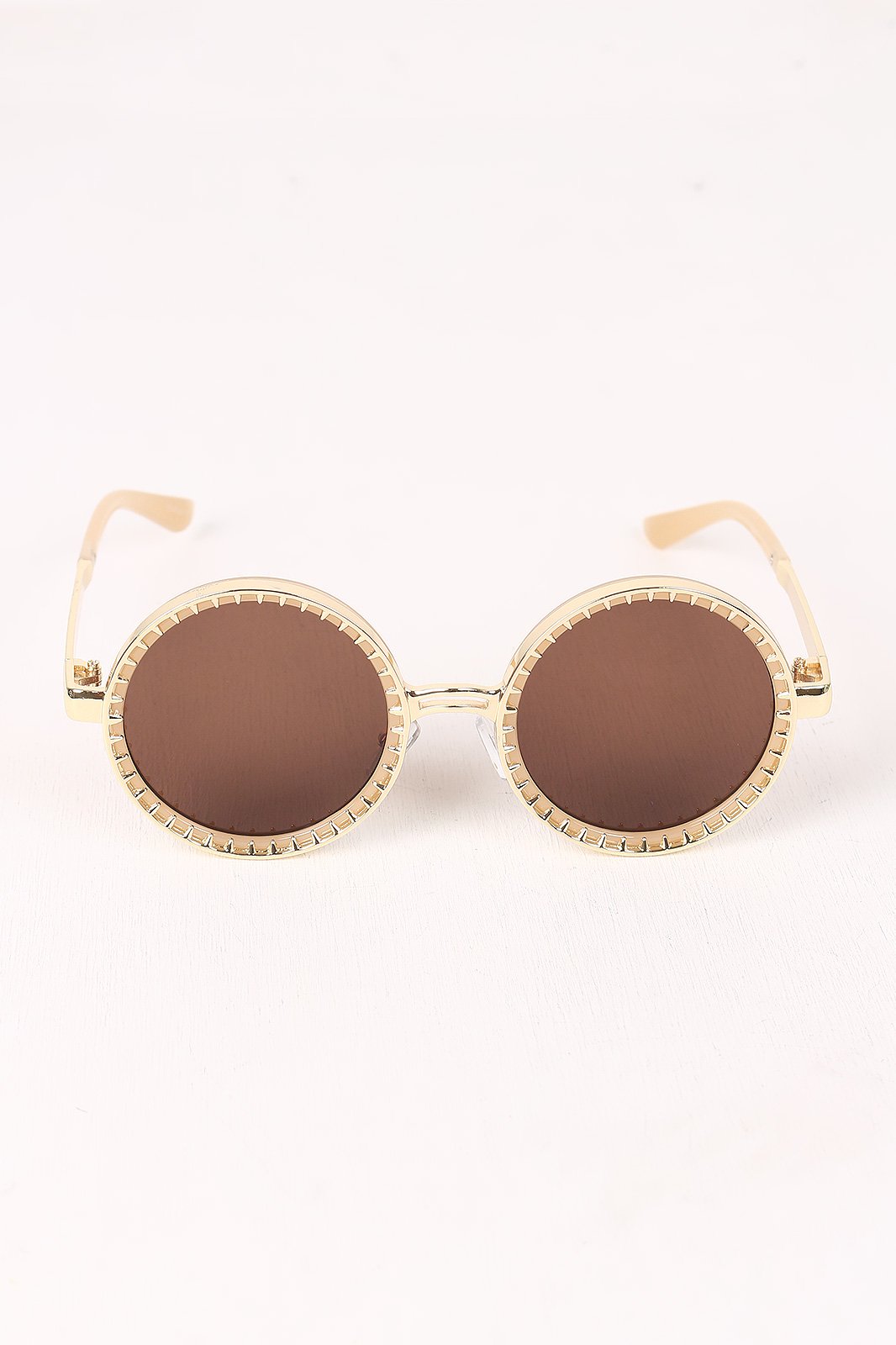 Spike Accent Circular Lens Metal Framed Sunglasses
