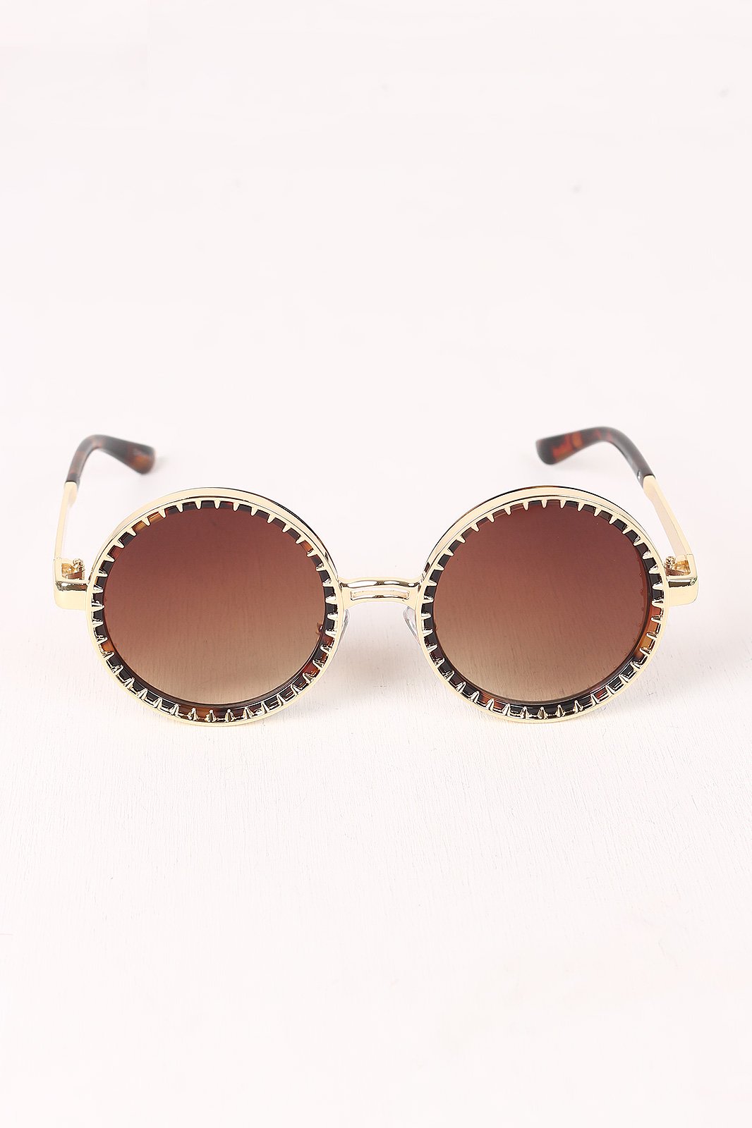 Spike Accent Circular Lens Metal Framed Sunglasses