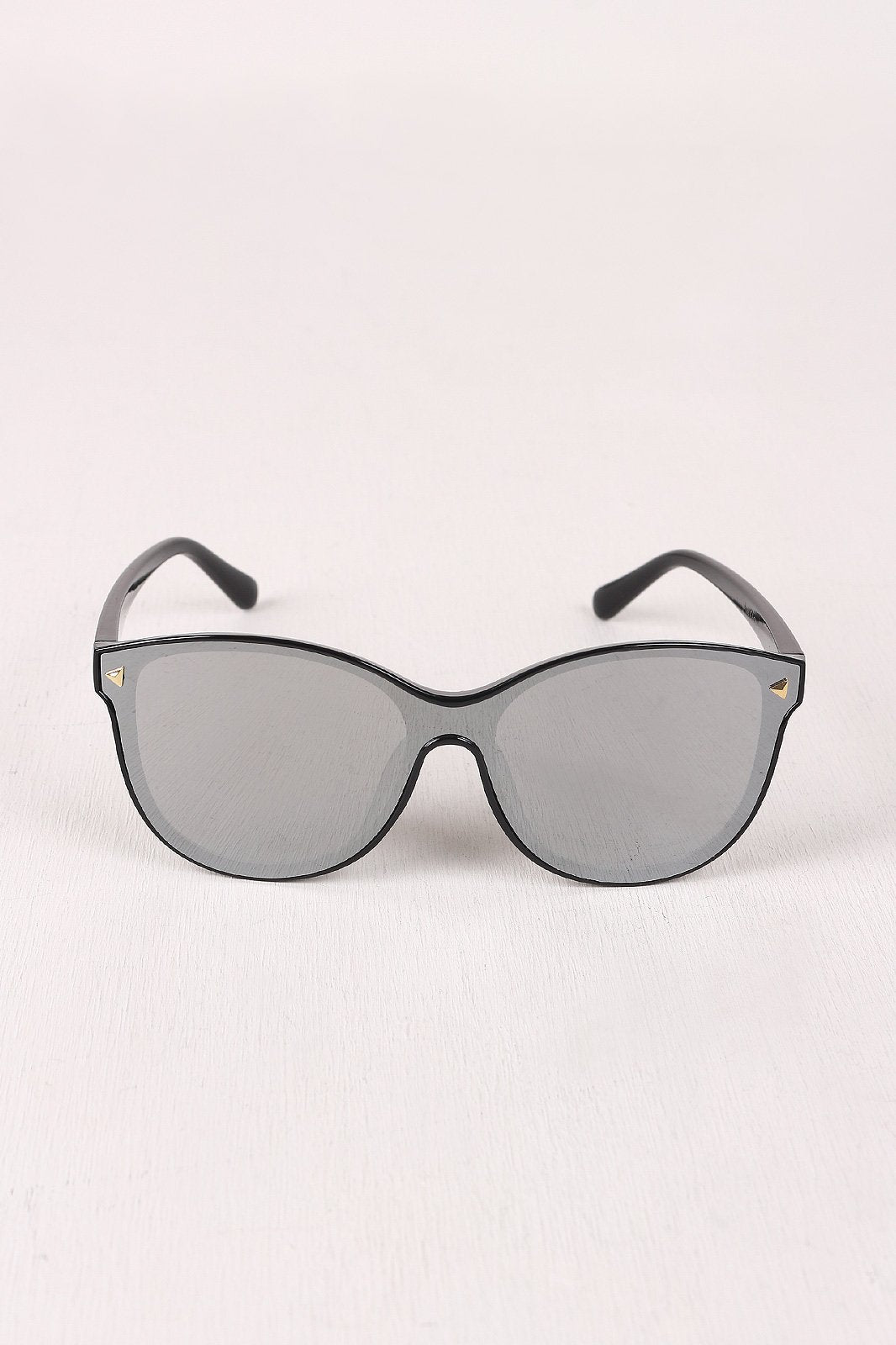Stud Accent Mirrored Plastic Frame Wayfarer Sunglasses