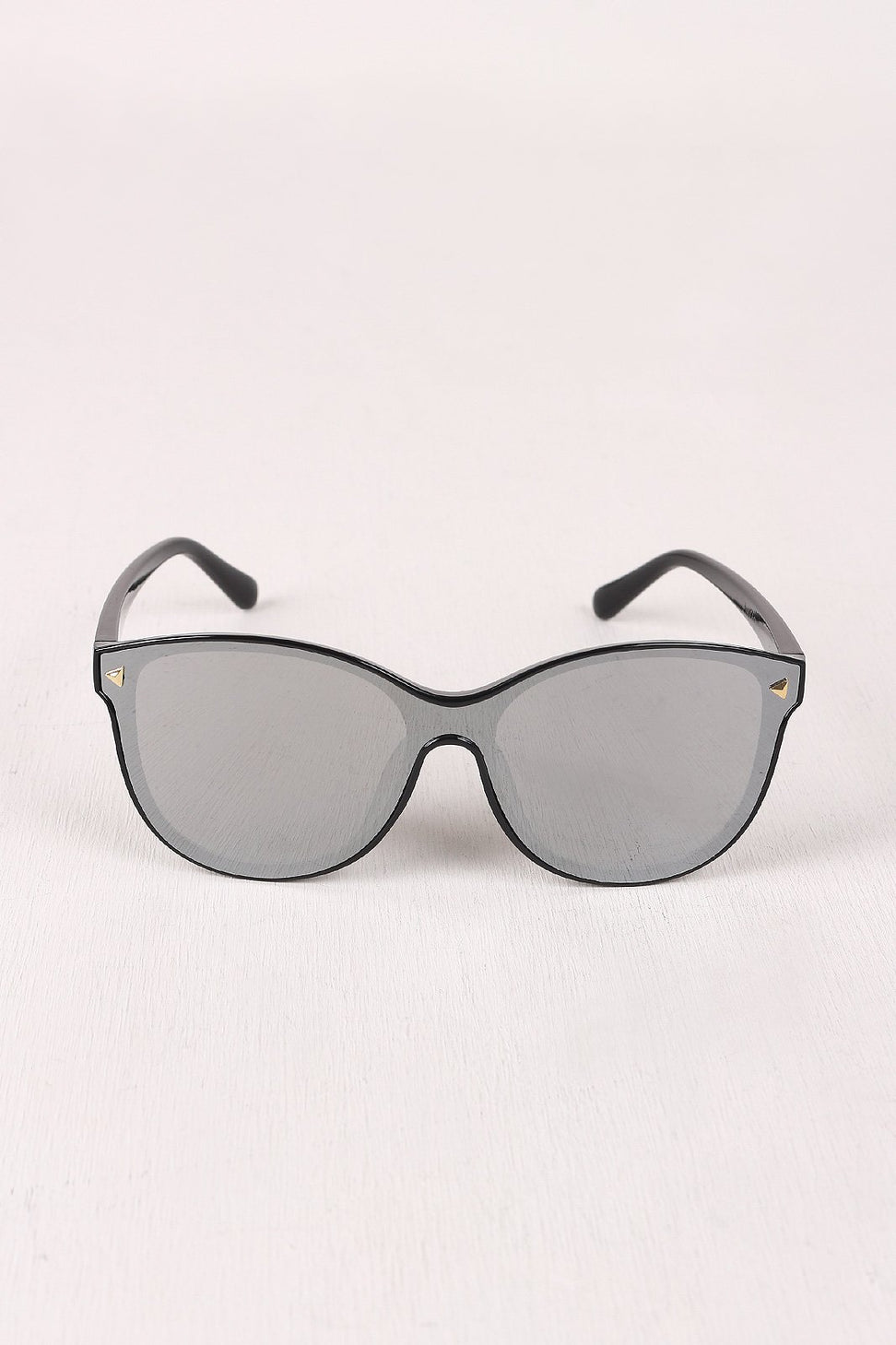 Stud Accent Mirrored Plastic Frame Wayfarer Sunglasses
