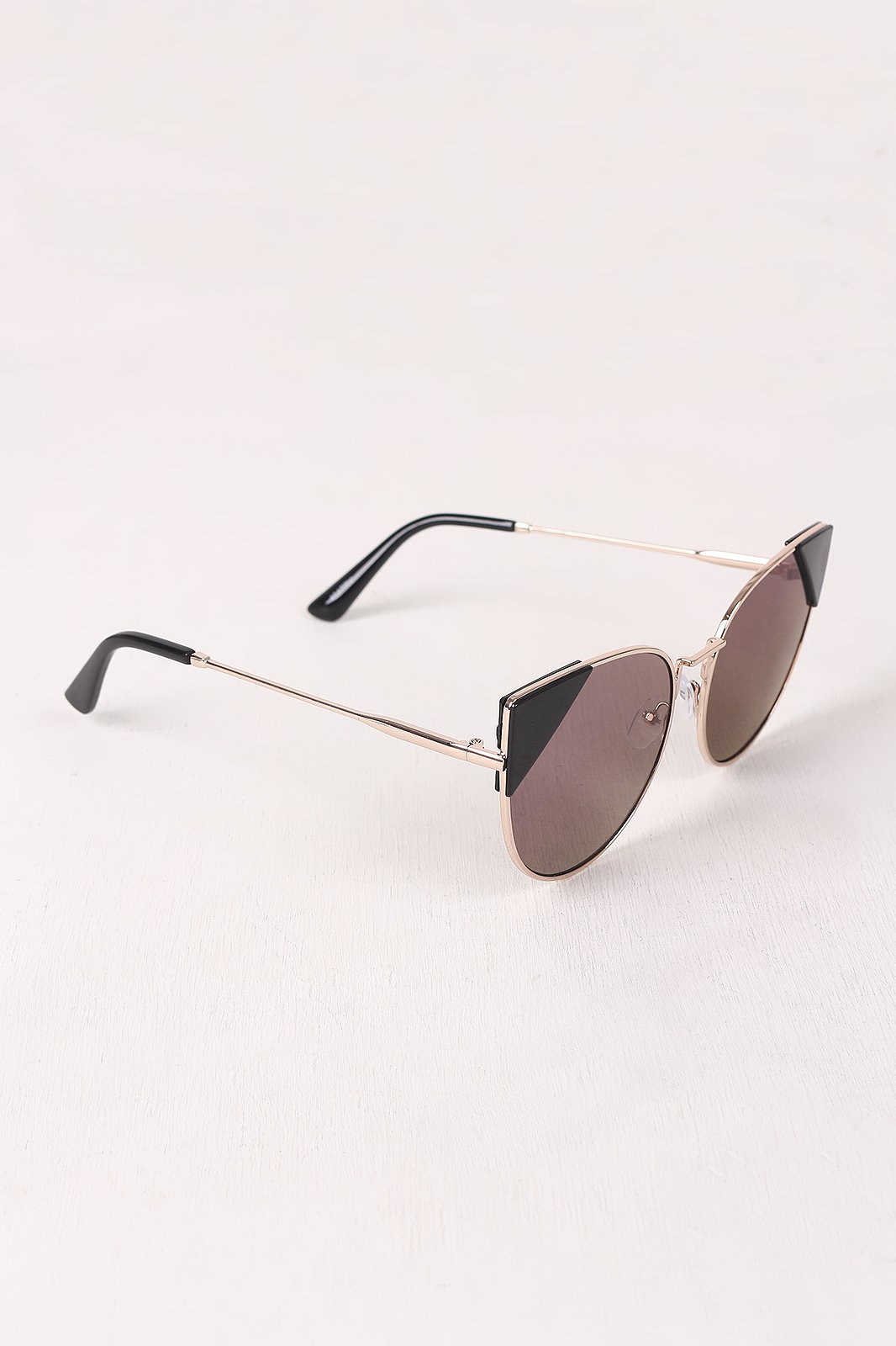 Wire Frame Mirrored Cat Eye Sunglasses
