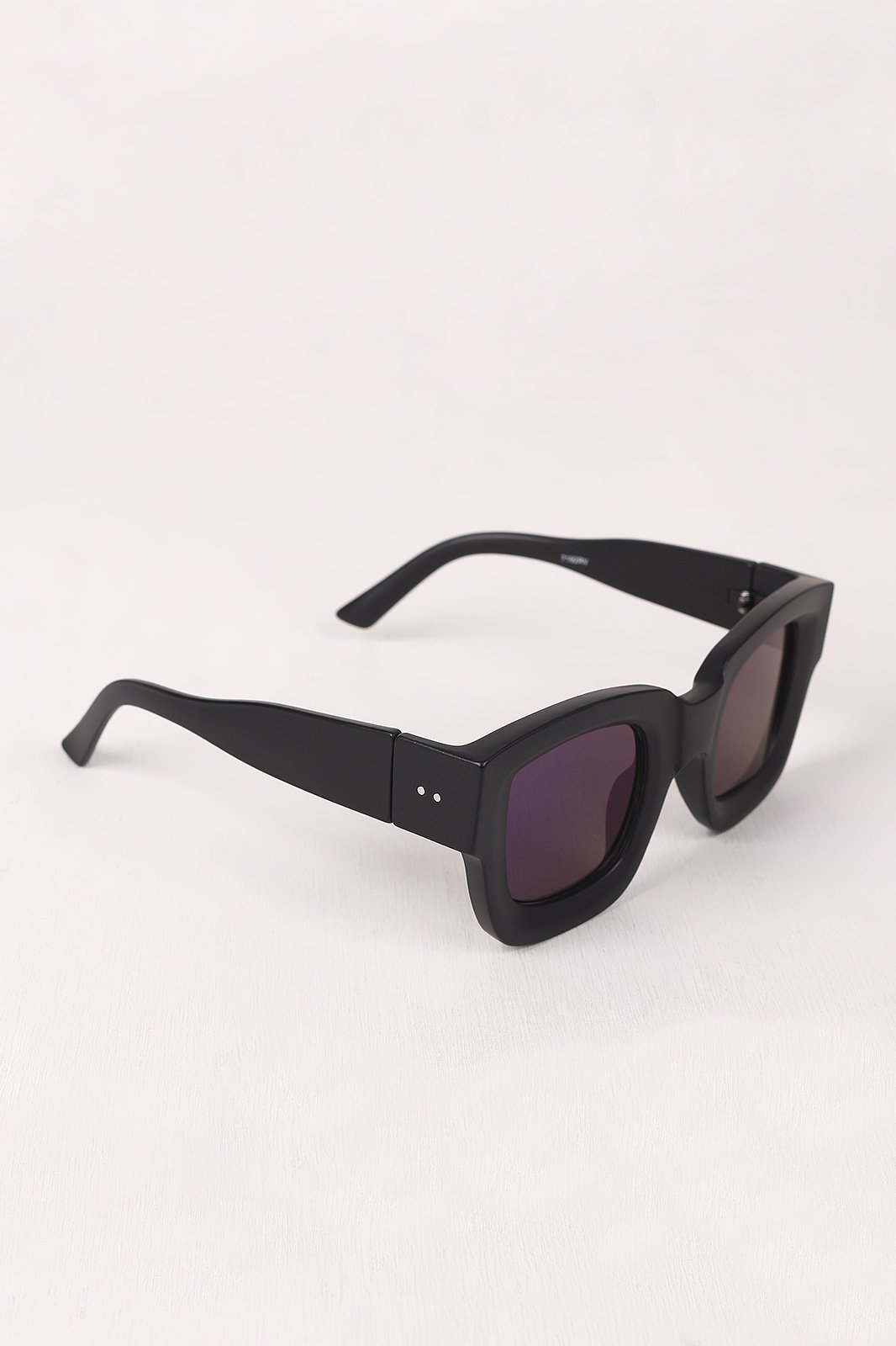 Mirrored Lens Wayfarer Sunglasses