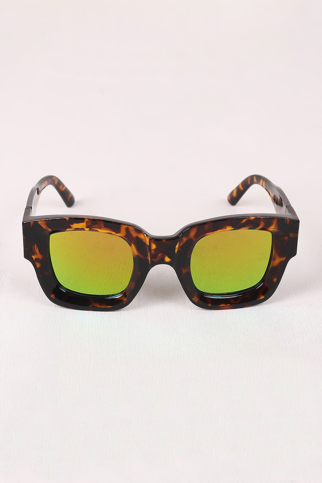 Mirrored Lens Wayfarer Sunglasses