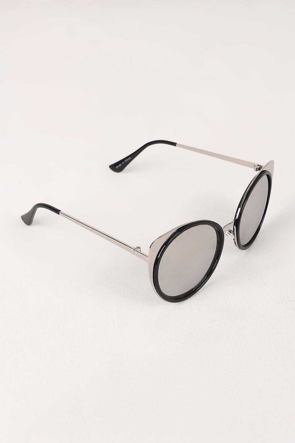 Mirrored Oval Metallic Cat Eye Sunglasses