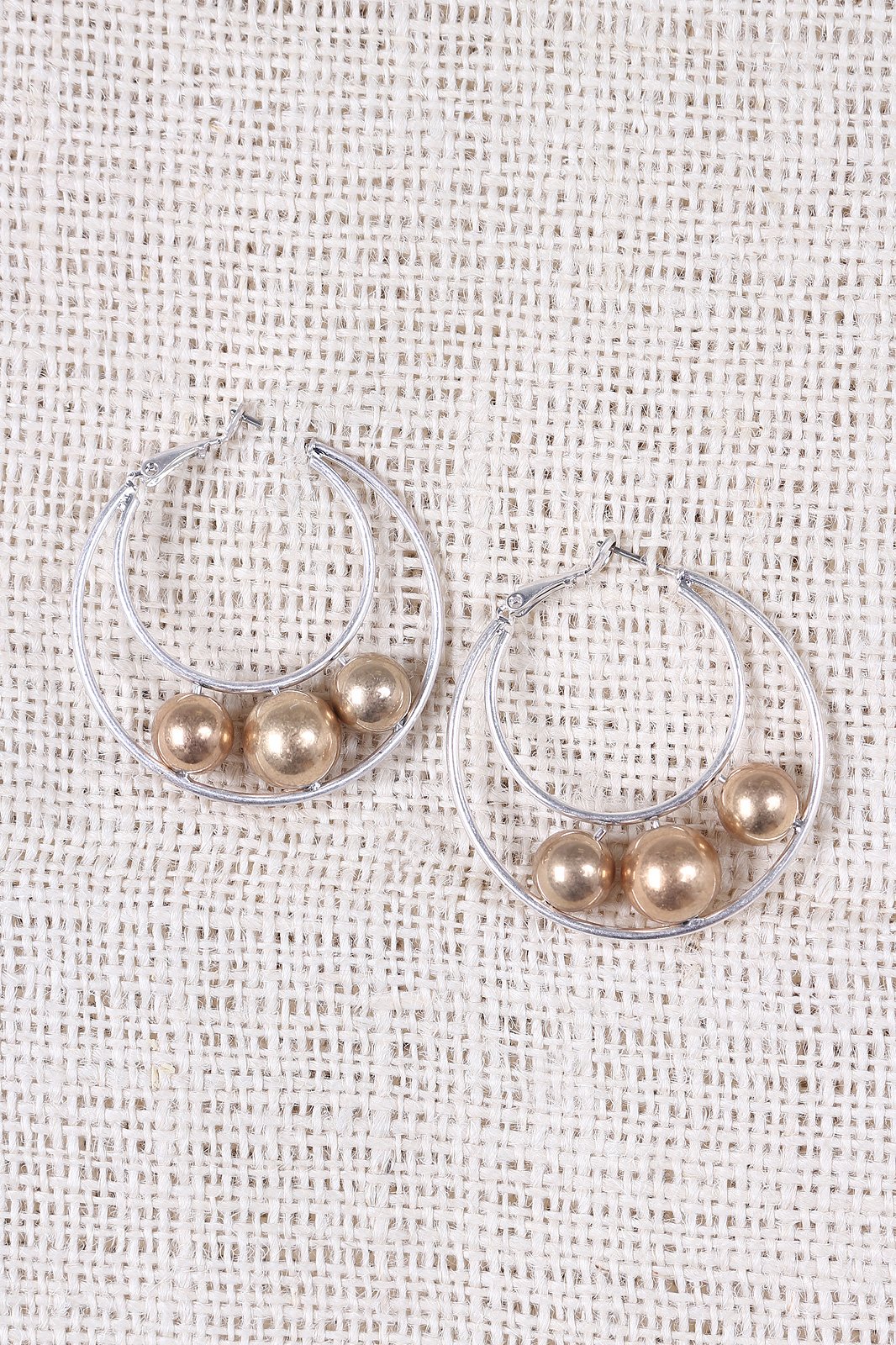 Double Hoop Pearl Earrings - NoveltyOne