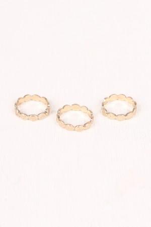 Scalloped Textured Ring Set