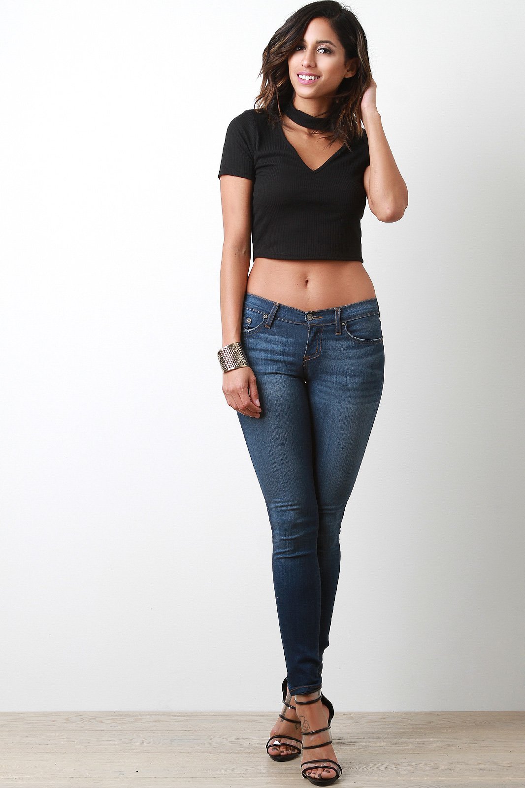 Mock Choker V-Neck Crop Top - NoveltyOne