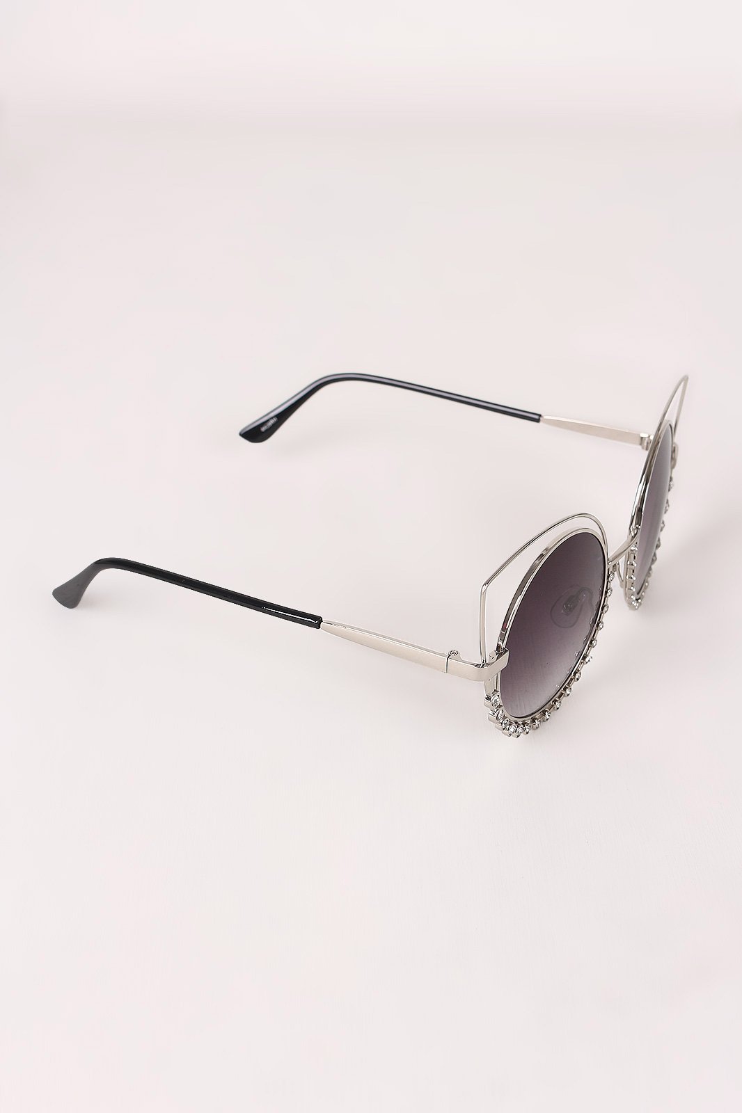Open Wire Rhinestone Frame Round Cat Eyed Sunglasses