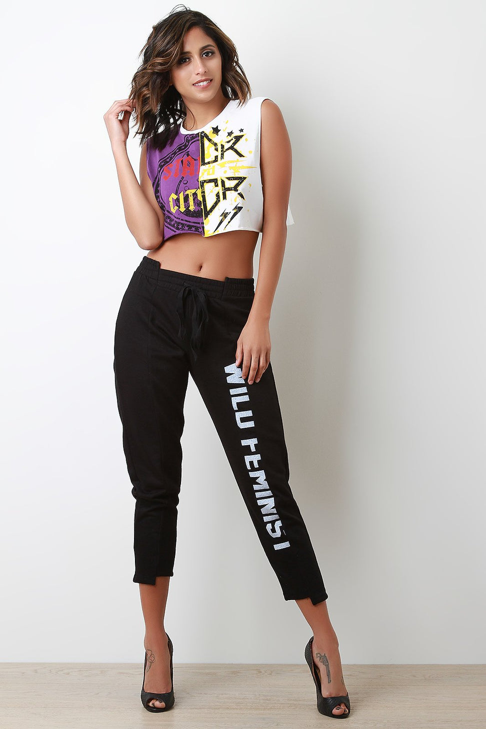 Graphic Print Capri Jogger Pants
