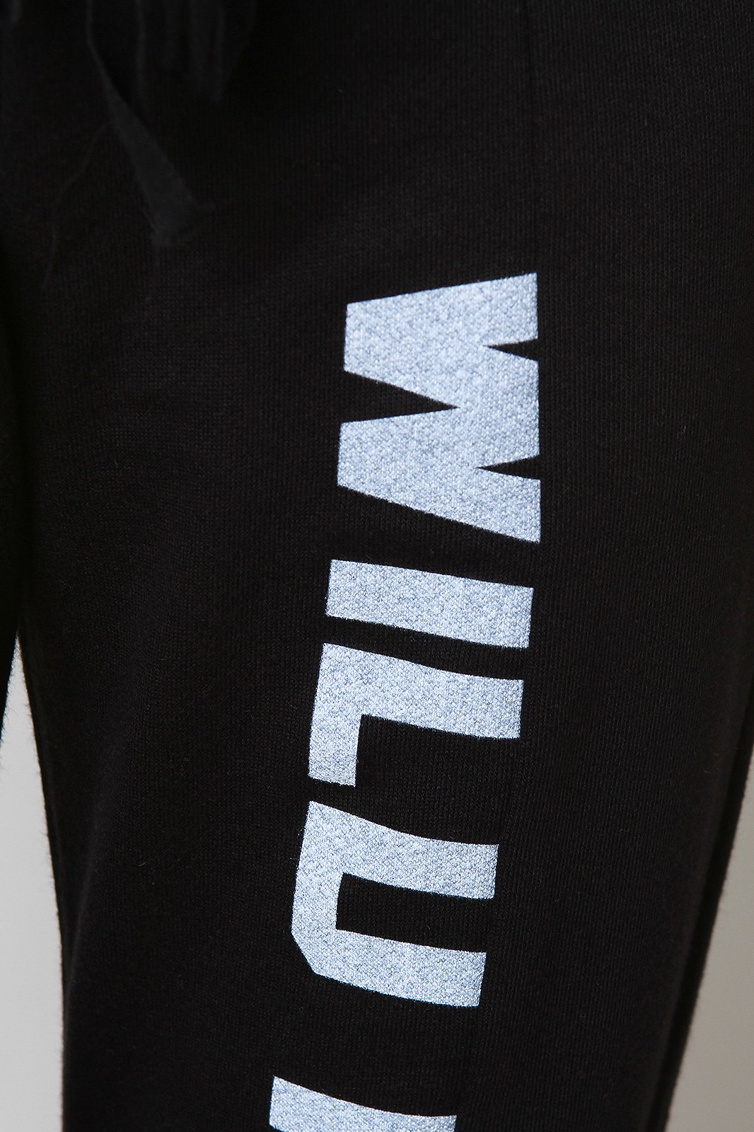 Graphic Print Capri Jogger Pants