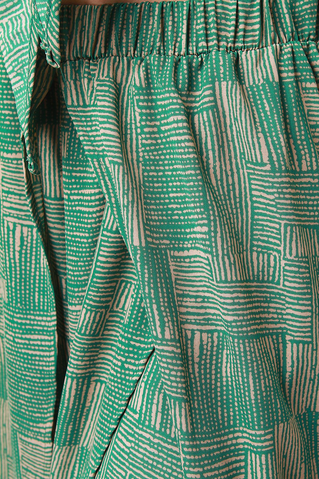 Woven Print Front-Tie Crop Top With Open Front Palazzo Pants Matching Set