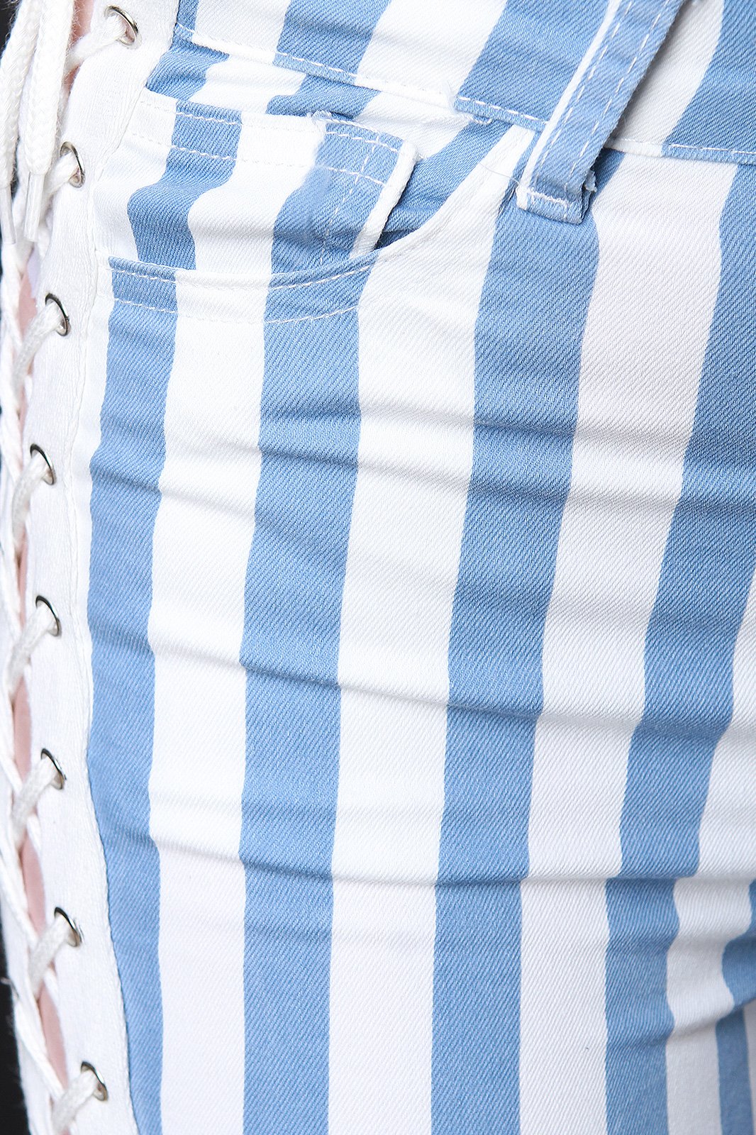 Open Side Grommet Lace-Up Stripe Skinny Pants