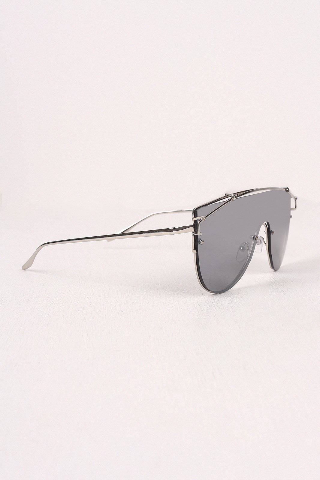 Mirrored Lenses Wire Frame Sunglasses