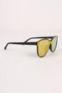 Alluring Mirrored Lenses Sunglasses