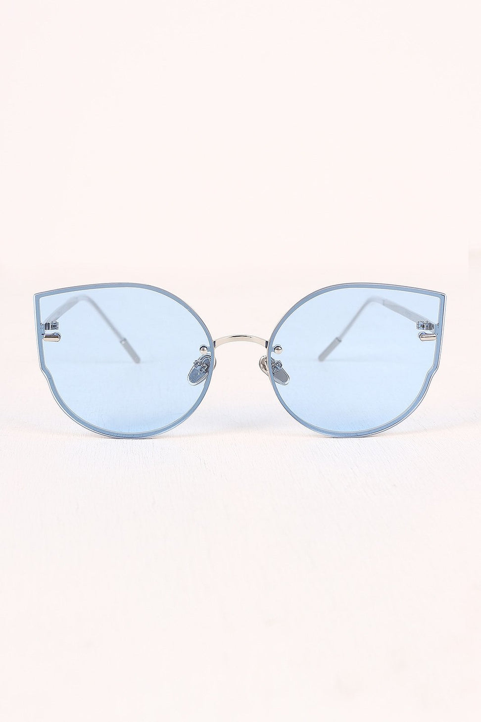 Retro Tinted Shades Cateye Sunglasses
