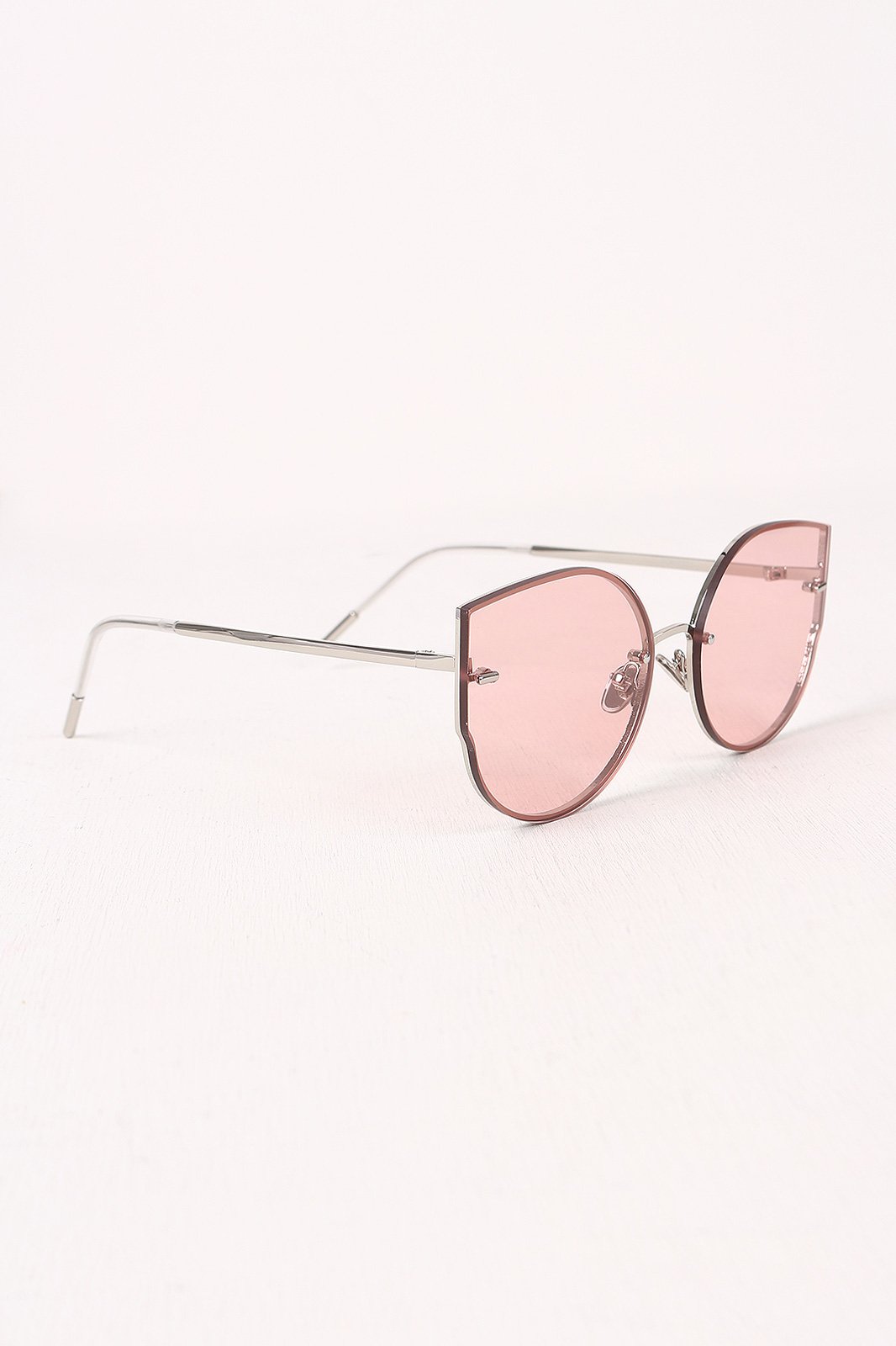 Retro Tinted Shades Cateye Sunglasses