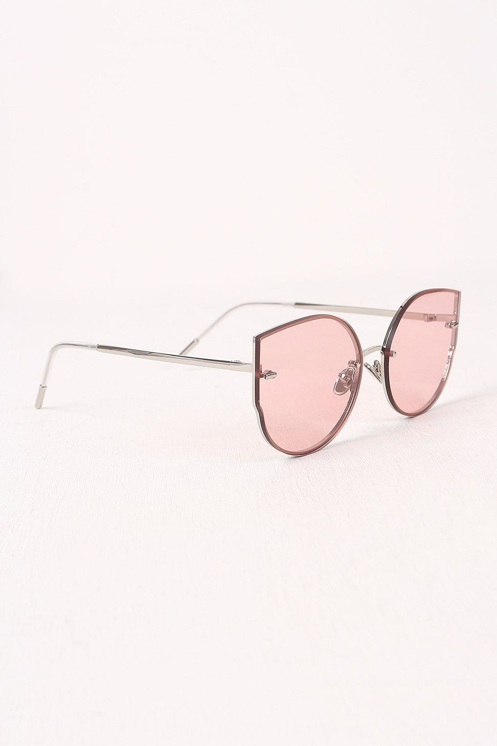 Retro Tinted Shades Cateye Sunglasses