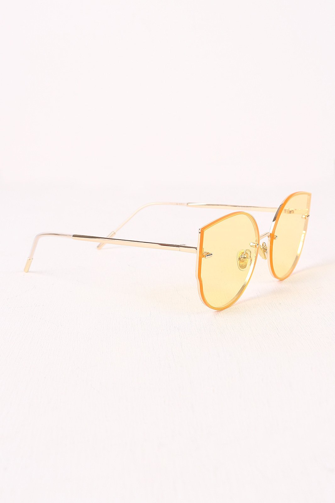 Retro Tinted Shades Cateye Sunglasses