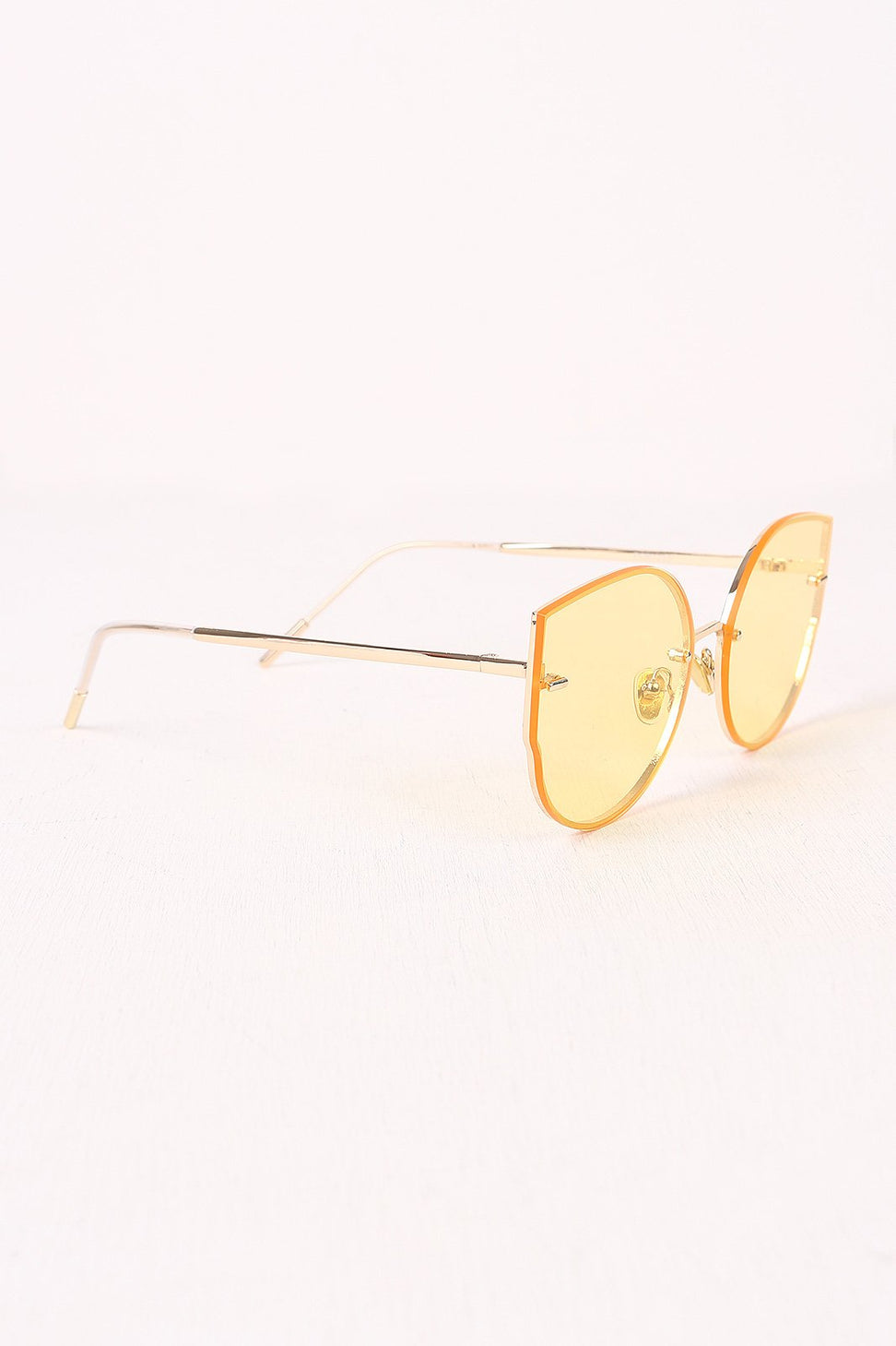 Retro Tinted Shades Cateye Sunglasses