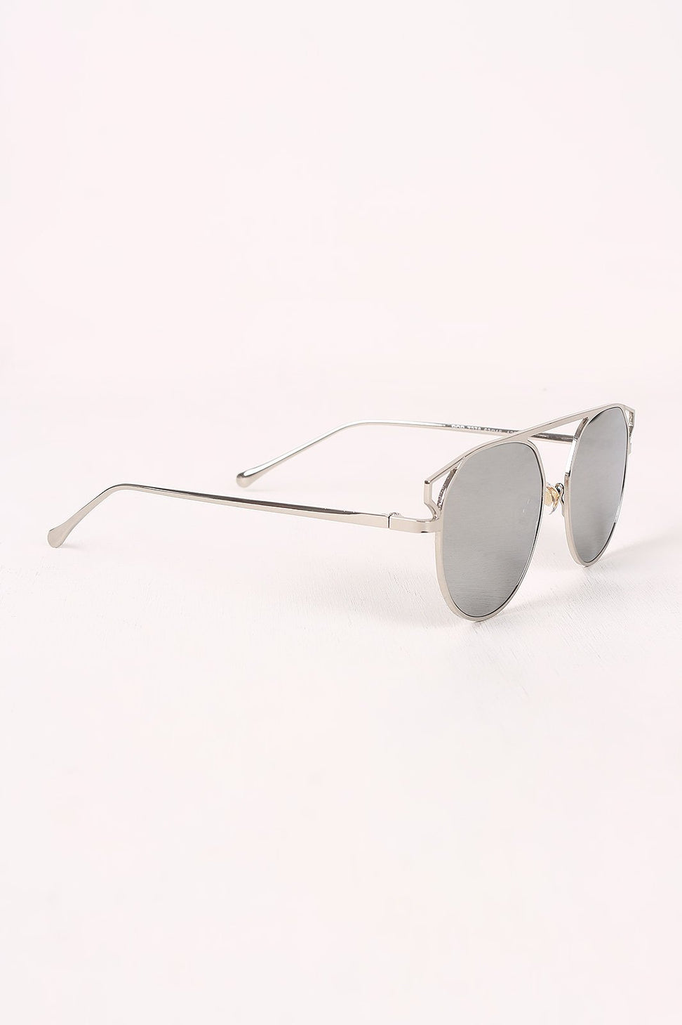 Semi-Round Mirrored Lens Sunglasses