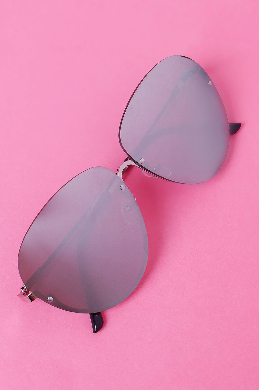 Tinted Aviator Sunglasses