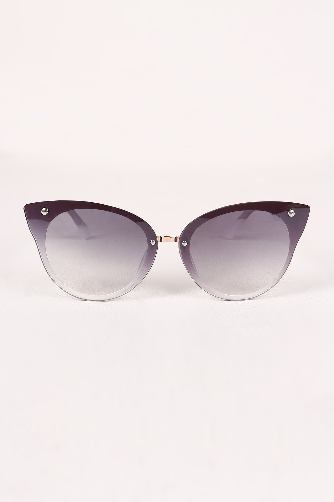Gradient Tinted Cateye Sunglasses
