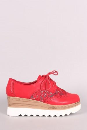 Perforated Crochet Mesh Lug Sole Lace Up Oxford Platform Wedge