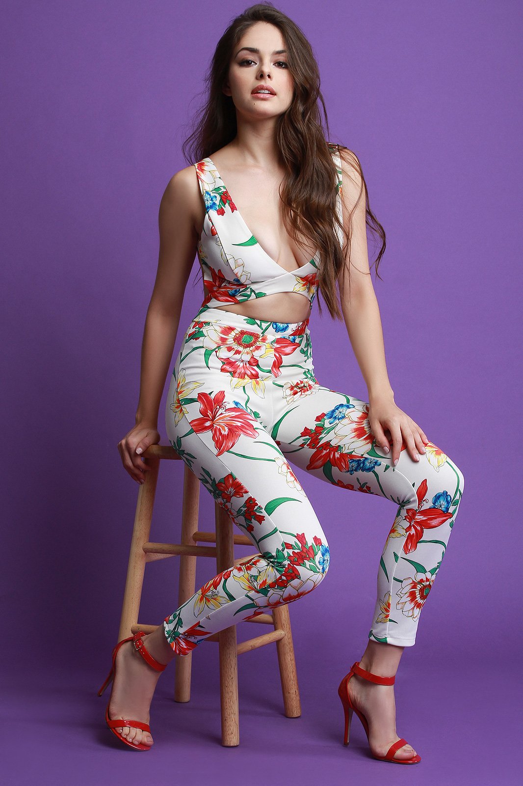 Floral Sleeveless V-Neck Open Midriff Fitted Jumpsuit