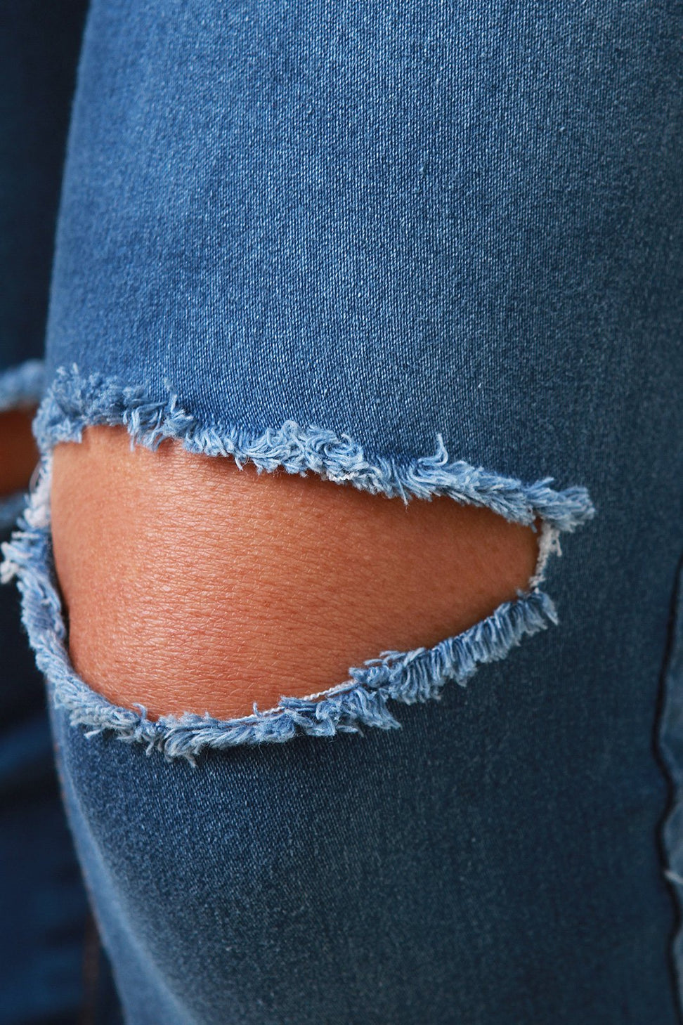 Distressed Frayed Fold Up Cuff Skinny Jeans - NoveltyOne