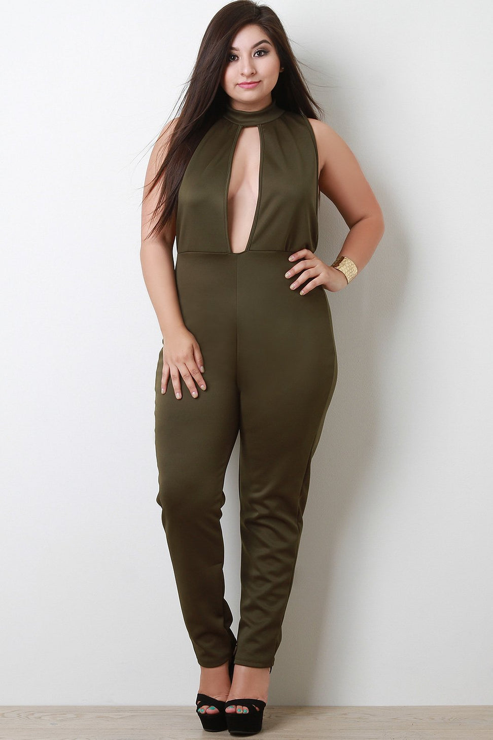 Mock Neck Sleeveless Plunging Jumpsuit - NoveltyOne