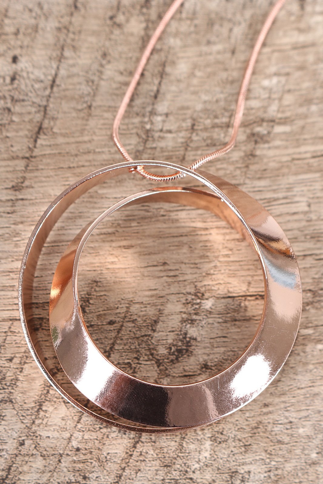 Curl Circle Pendant Statement Necklace