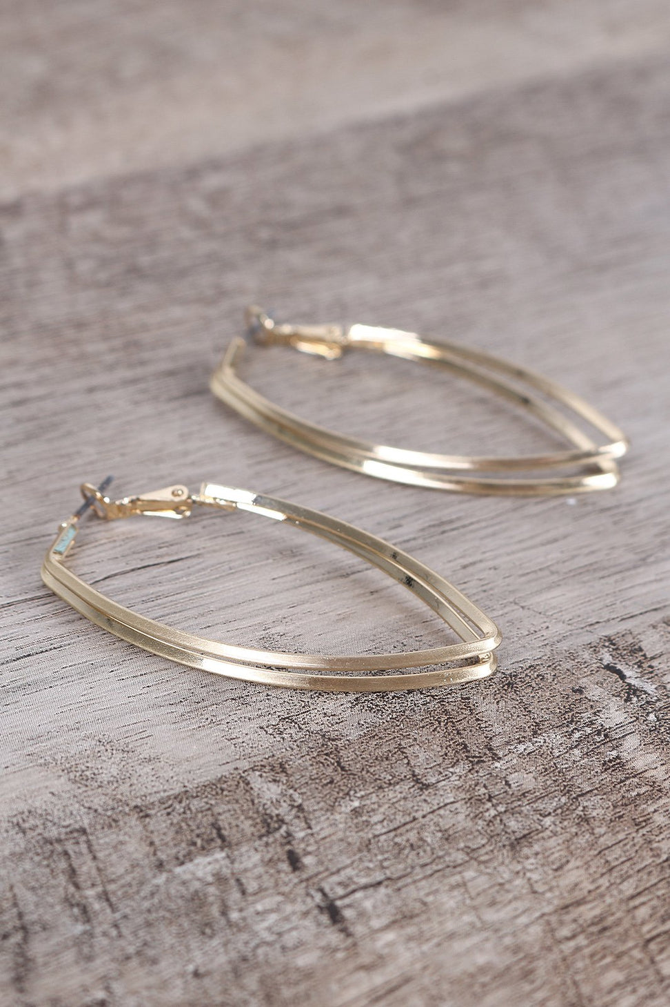 Double Sharp Oval Earrings - NoveltyOne