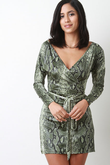 Snakeskin V-Neck Long Sleeves Slit Mini Dress