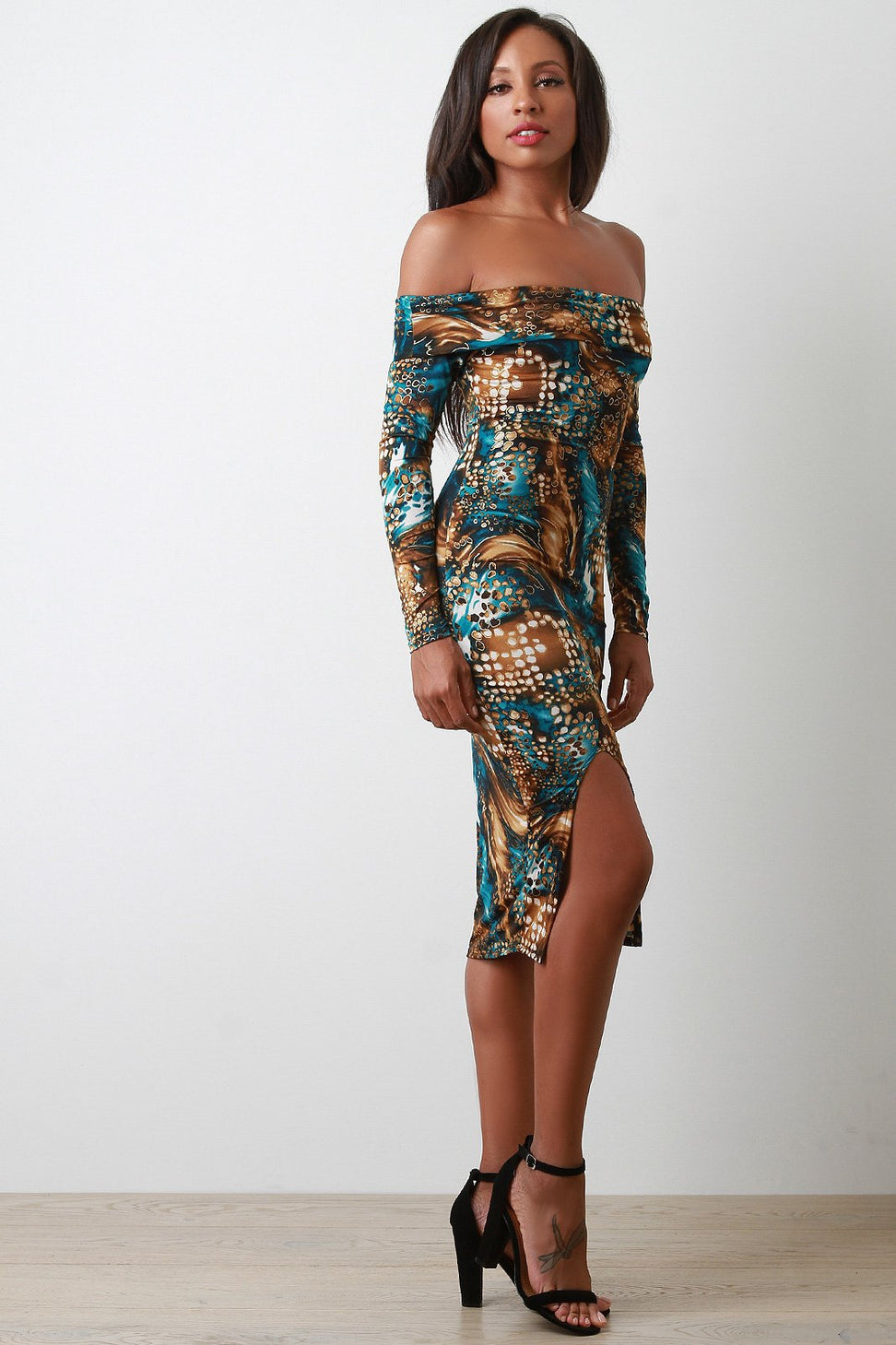 Printed Off The Shoulder Long Sleeve Midi Dress