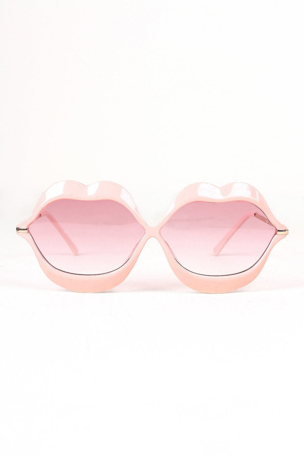 Lip Shape Frame Sunglasses - NoveltyOne